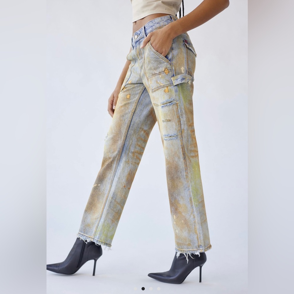 BDG mid rise distressed cowboy jean - dyed distressed - Picture 1 of 4